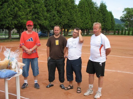 tn_tenis dvouhry 2011 030